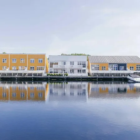 Modern Harbor House In Oer With Terraces And View Dom wakacyjny *